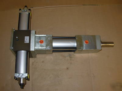 Phd 1000-8000 linear + rotary motion actuator 3