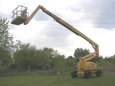 2002 haulotte/biljax ha 80 jrt diesel boom lift 4X4 