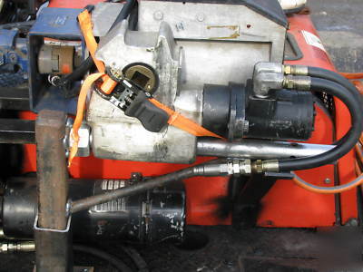 Smithco-4 wheel utility sprayer dump-hyd .platform