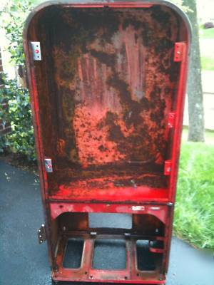 Vendo 39 coca-cola - coke machine housing - parts