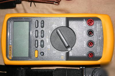 Fluke 87V true rms multimeter w/temp mint 
