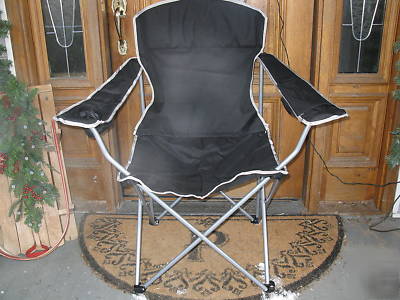 Motercycle embroidered show chair / 