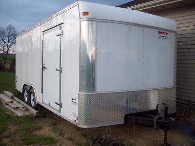 2007 united expressline uxt trailer enclosed 8.5X20TA52