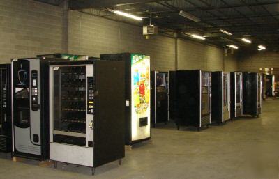 Automatic products 7000 snack machine working 30-day w.