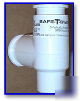 Low voltage condensate overflow shut-off switch SS1