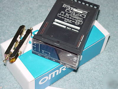 New omron K3NP-NB1C digital period meter 100 - 240VAC 