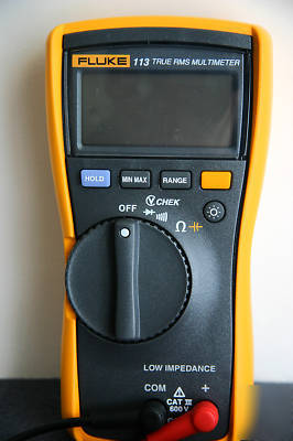 Fluke, 113 true rms multimeter, excellent, leads *