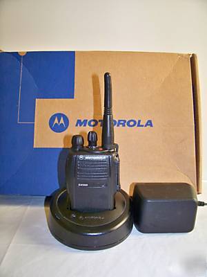 Motorola EX500 police fire two way raidos ham vhf 5WATT