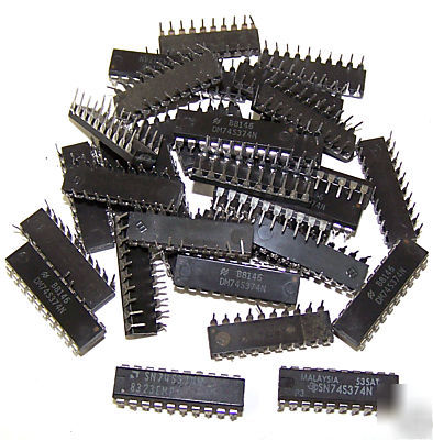 New 33 pieces 74S374 octal latch / flip flop ic's