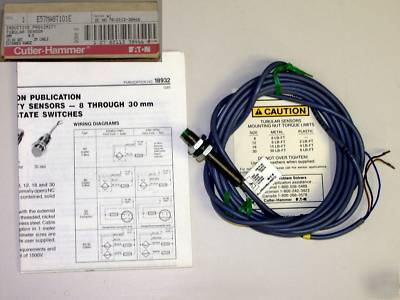 New cutler-hammer proximity switch 8MM - 