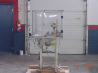 Robotic k-cut 520 de-gater & part sorter, pick & place