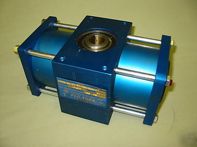 Rotary actuator, 94 deg rotation, 1