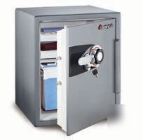 Sentry OS5449 home/office fire safe