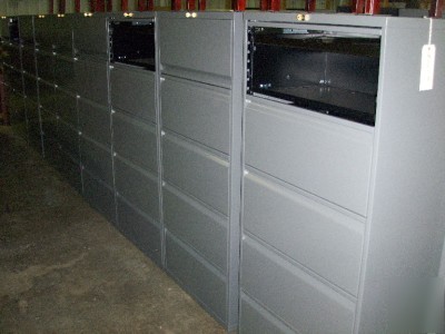 Knoll gray calibre 5 drawer lateral file 30