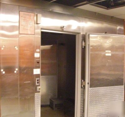 Kolpak combi walk in cooler & freezer, 11' x 16' x 8'
