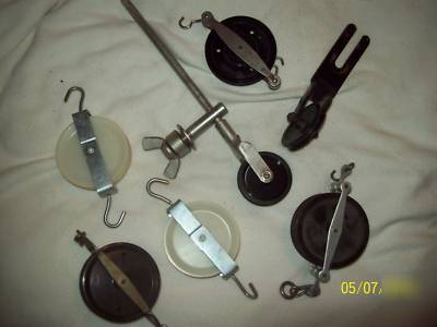 Lot of 7 mixed/assorted pulley wheels-physic labs