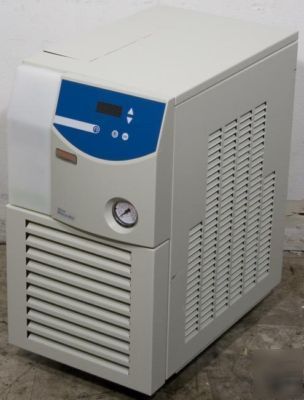 Neslab merlin M33 recirculating water chiller m-33