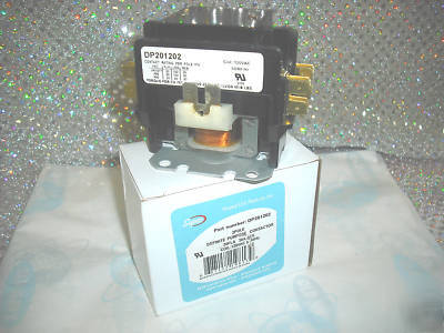 Contactor definite purpose 2 pole fla: 20 coil 120VAC 
