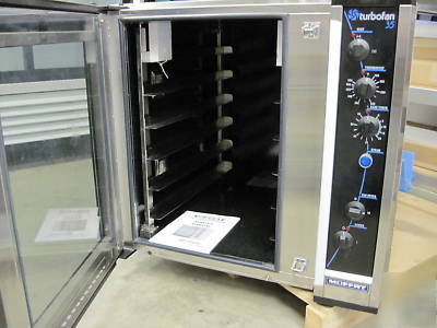 New moffat E35 full size electric convection oven 
