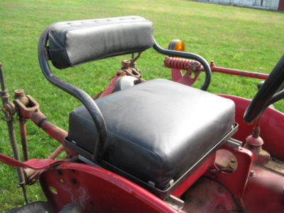 Nice 1979 international 140 tractor loaded very nice