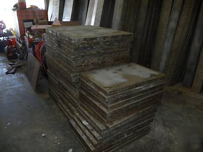 Used alum concrete wall forms vip textured & smooth set