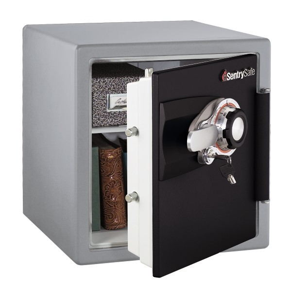 New sentry DA3410 home/office fire safe brand 