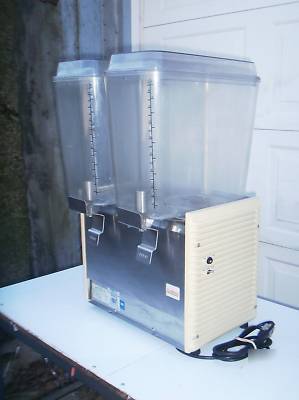 Crathco D25-4 twin bowl cold drink bubbler dispenser
