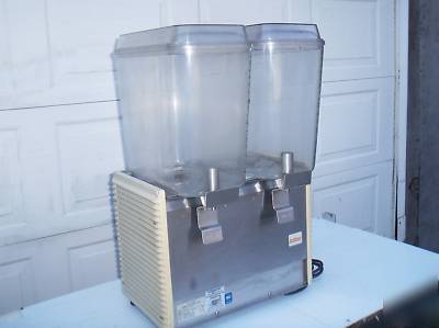 Crathco D25-4 twin bowl cold drink bubbler dispenser