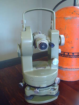 Wild heerbrugg T1 theodolite instrument survey t-1