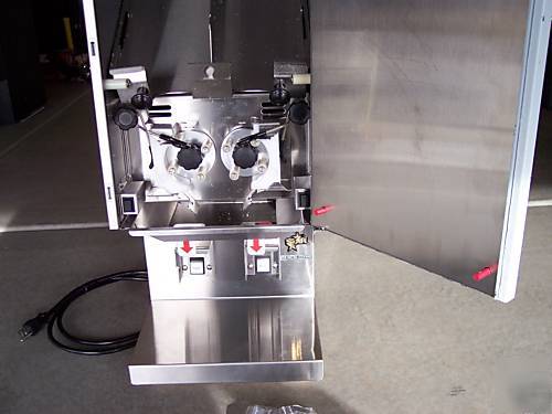 New star mfg cheese, chili dual peristaltic dispenser