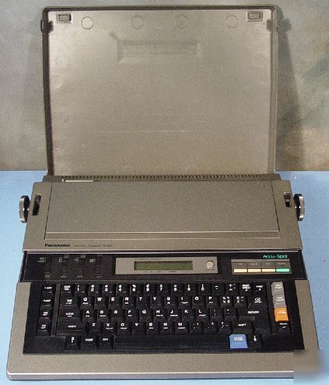 Panasonic r-340 electronic typewriter with accu-spell