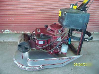 Pioneer 2100 lp propane super floor buffer burnisher