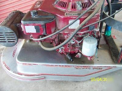 Pioneer 2100 lp propane super floor buffer burnisher