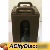 Insulated 1.5 gal hot / cold beverage soup carrier used
