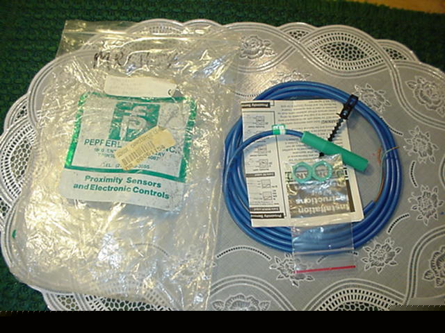 New pepperl & fuchs 4-12GK-n namur proximity sensor 