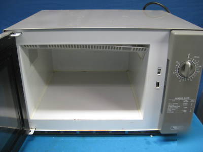 Amana commercial microwave 1000 watt model rcs-10DA