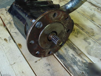 Altec vickers hydraulic pump for digger derrick crane