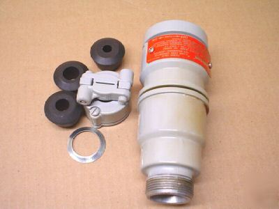 Appleton electric ECC2023 u-line cord connector - used