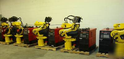 Fanuc arcmate 100I M6I w RJ2 control welding robot * *
