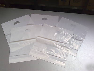 100 white heavy duty patch handle carrier bag 15X18X3 