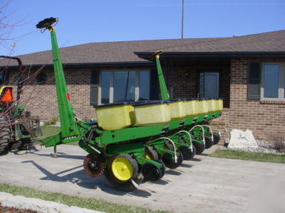 John deere 6 row planter , 7000 , pull type , notill