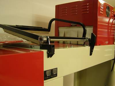 Preferred packaging conveyer shrink wrap machine 
