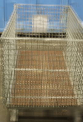  wire mesh container used (1473)