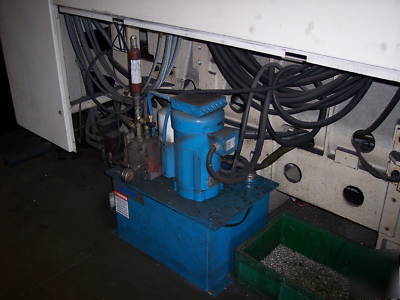 1996 daewoo puma 10HC cnc turning center lathe