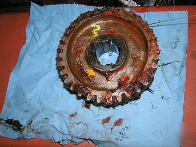 Farmall 300 350 tractor good steering sector gear