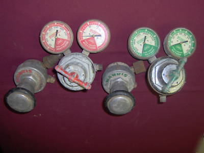 Lot of 2 oxygen acetylene regulators purox/ harris