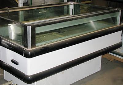 Merchandiser, island, freezer by masterbuilt/hussmann