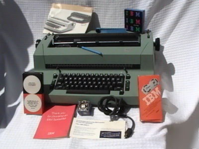 Typewriter: ibm correcting selectric ii (carriage stuck