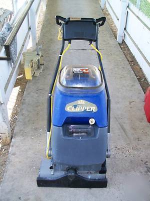 Windsor clipper 12 carpet extractor local pickup (nb)