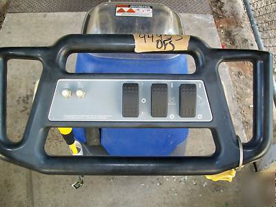 Windsor clipper 12 carpet extractor local pickup (nb)